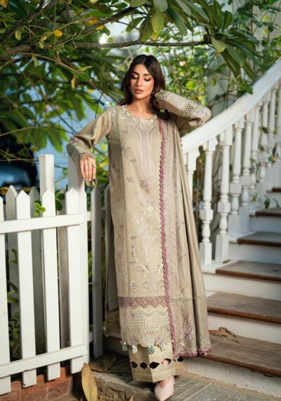 Luxury Embroidered Lawn Replica 3PC – Chiffon Dupatta