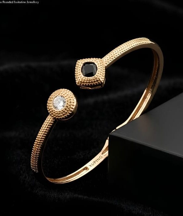 Premium Stylish Bracelet Bangle with Elegant Finish