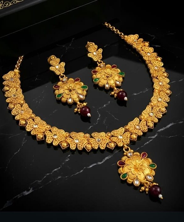A Touch of Royalty for Every Occasion Rajwadi Necklace Set