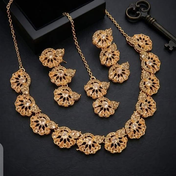 Veyra Casting Necklace Set Elegant Shine That Turns Heads - Image 4