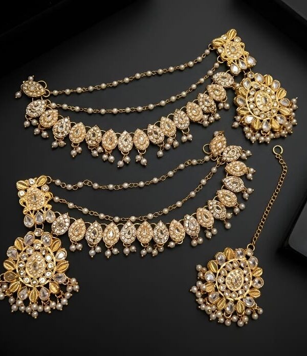 Elegant Earrings with Saharay & Tikka – Complete Bridal Elegance Set