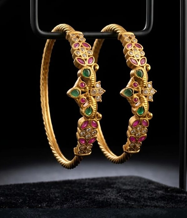 Elegant South Indian Bracelet Bangles