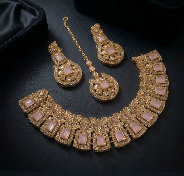 Classic Casting Necklace Set Modern Elegant Jewelry for Women - Image 7