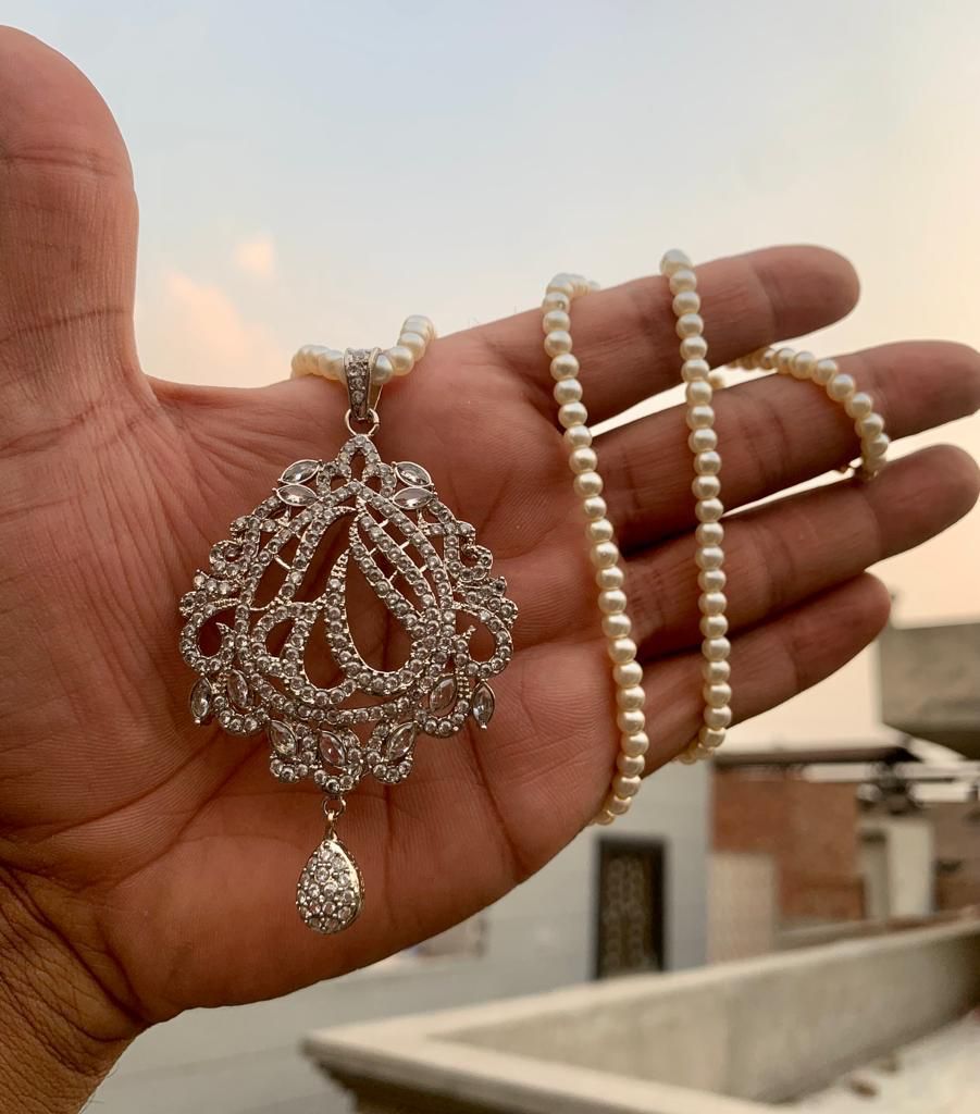 Faith & Elegance Allah Pearl Locket - Image 2