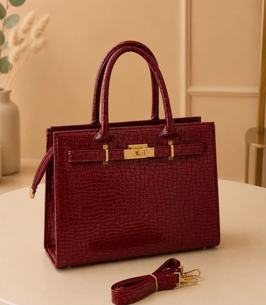 Elegant White Croco Texture Handbag - Image 3