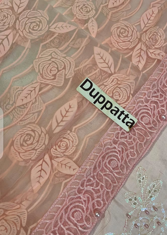 Maria B Luxury Lawn Collection - Image 6