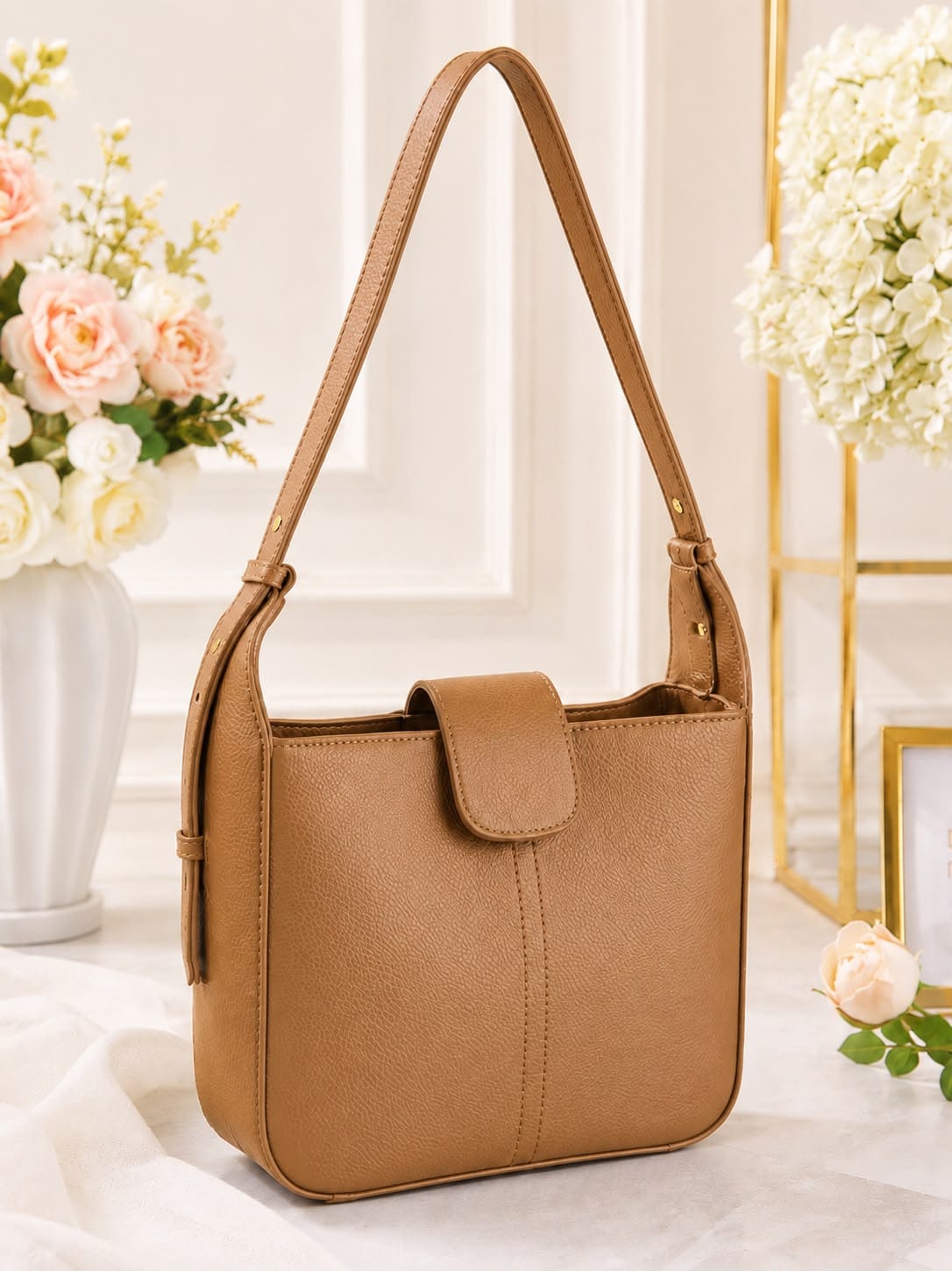 Elegant Shoulder Bag - Image 5