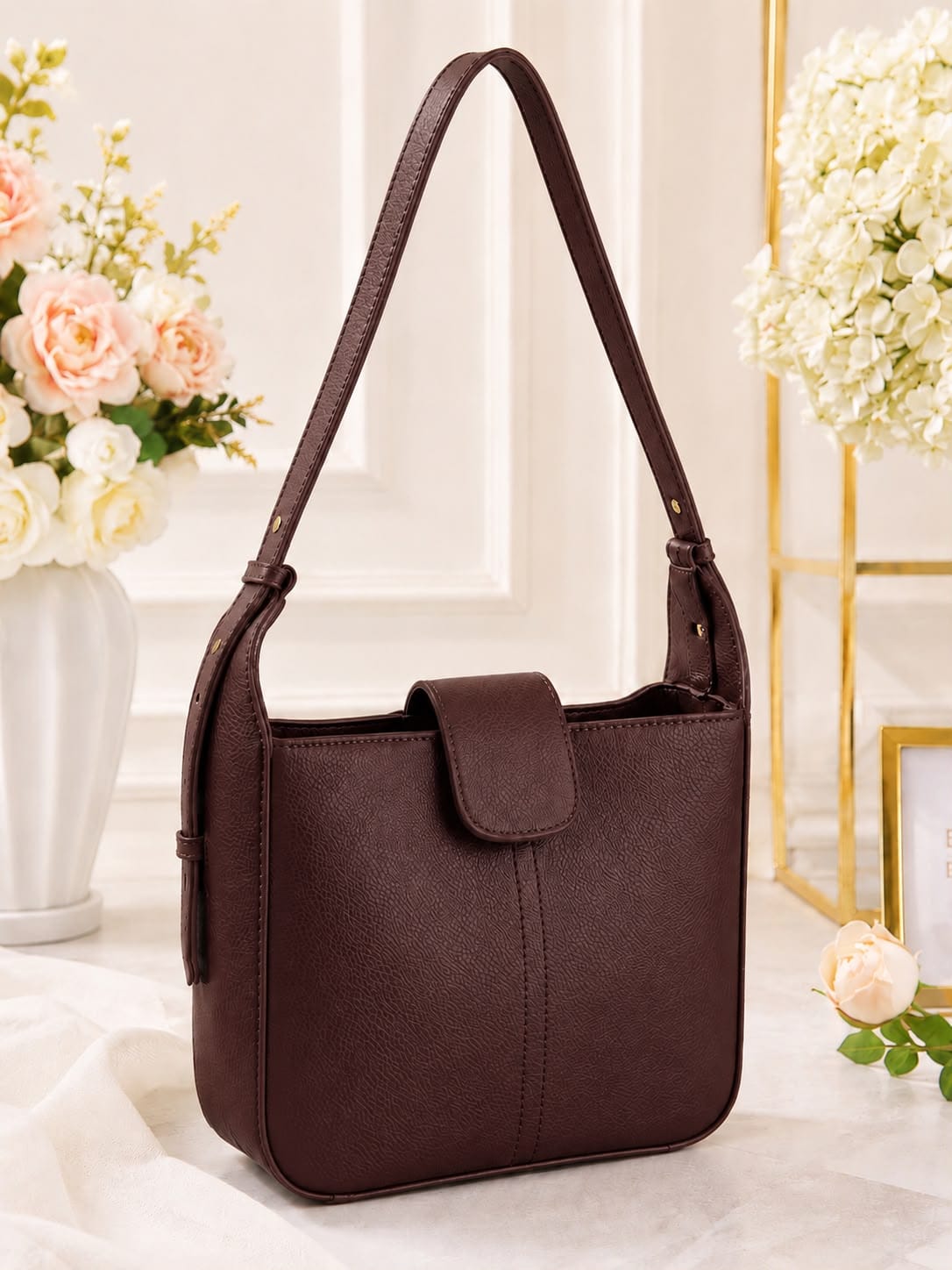 Elegant Shoulder Bag - Image 6