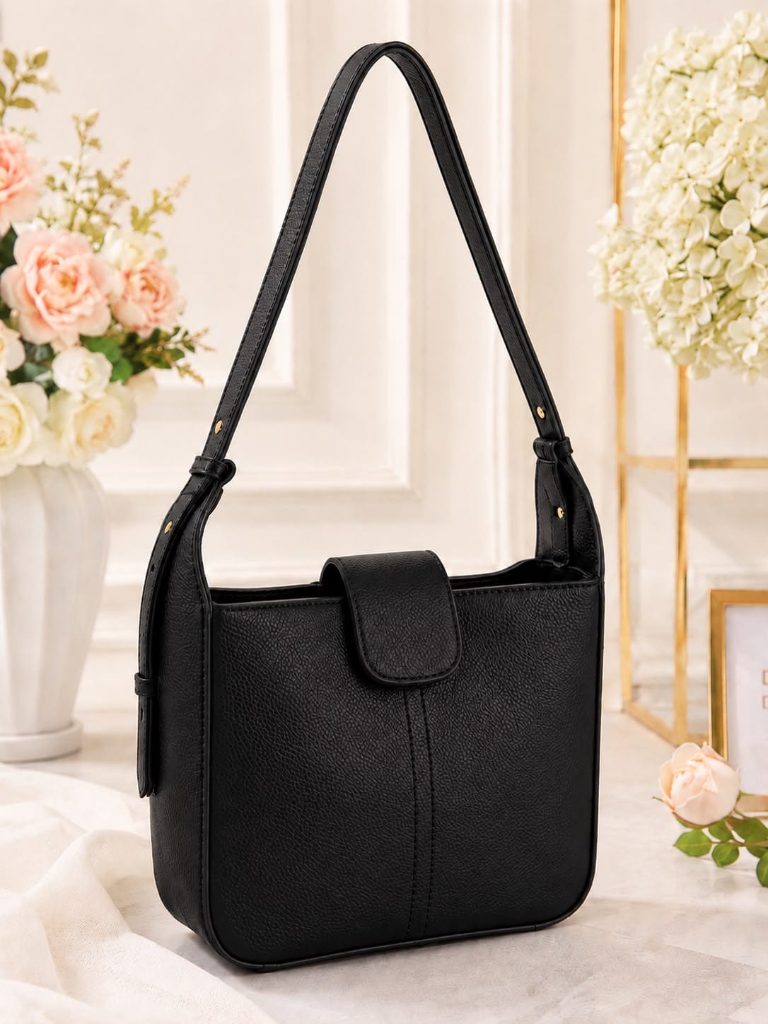 Elegant Shoulder Bag - Image 9